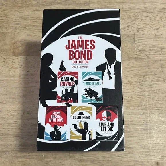 James Bond Collection Box Set - Picture 4 of 14